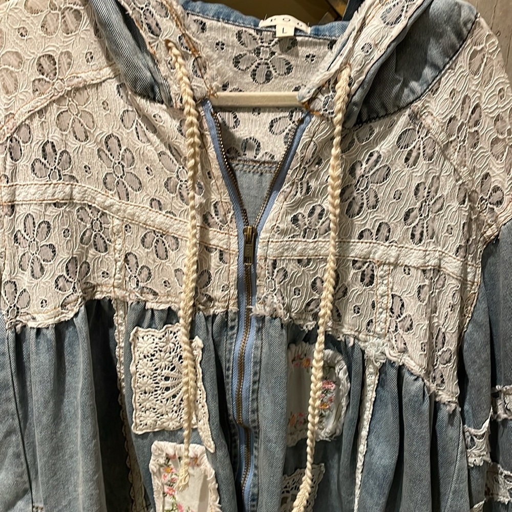 POL Denim Jacket NWT - 1 Size Small left - Picture 3 of 6